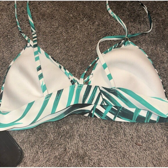 Vs pink floral bralette - Picture 2 of 3